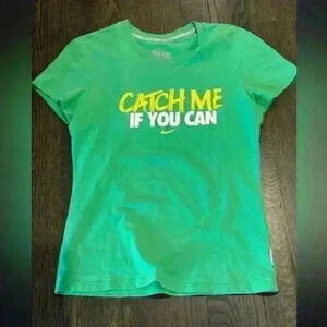 5 for 30$ NIKE green T-shirt “catchy me if you can” size M
